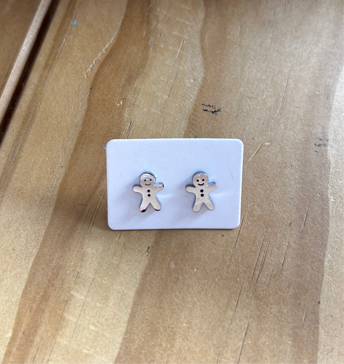Country Phase Gingerbread Man Earrings