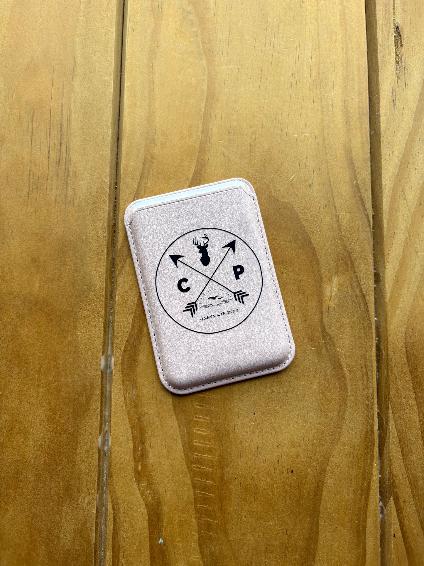 Country Phase Logo Magnetic Card Holder