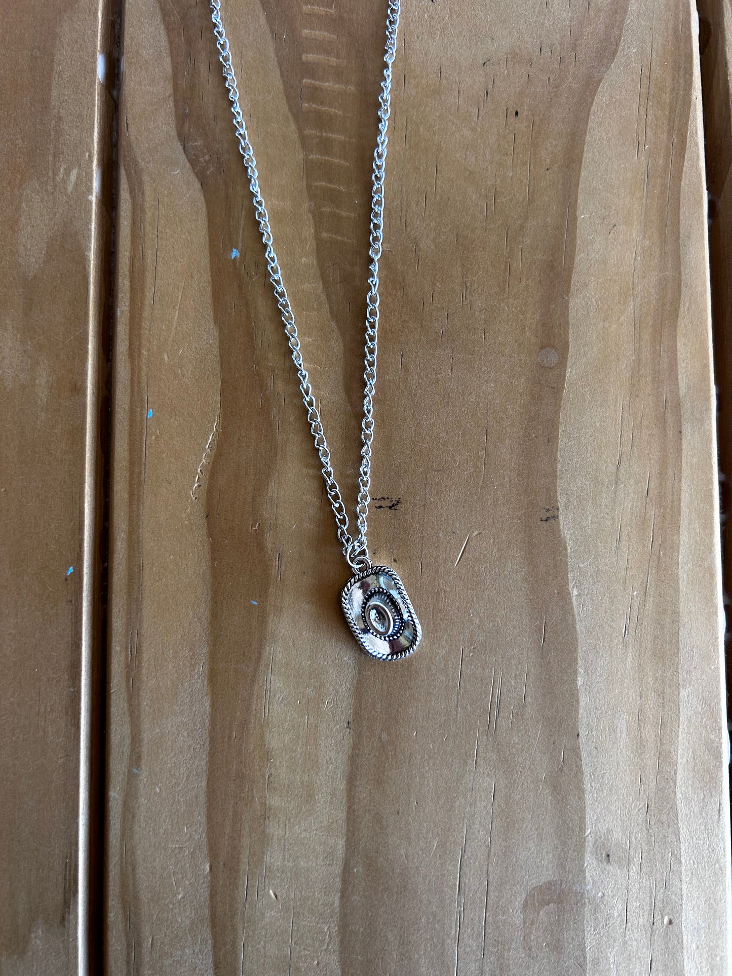 Country Phase Cowboy Hat Necklace