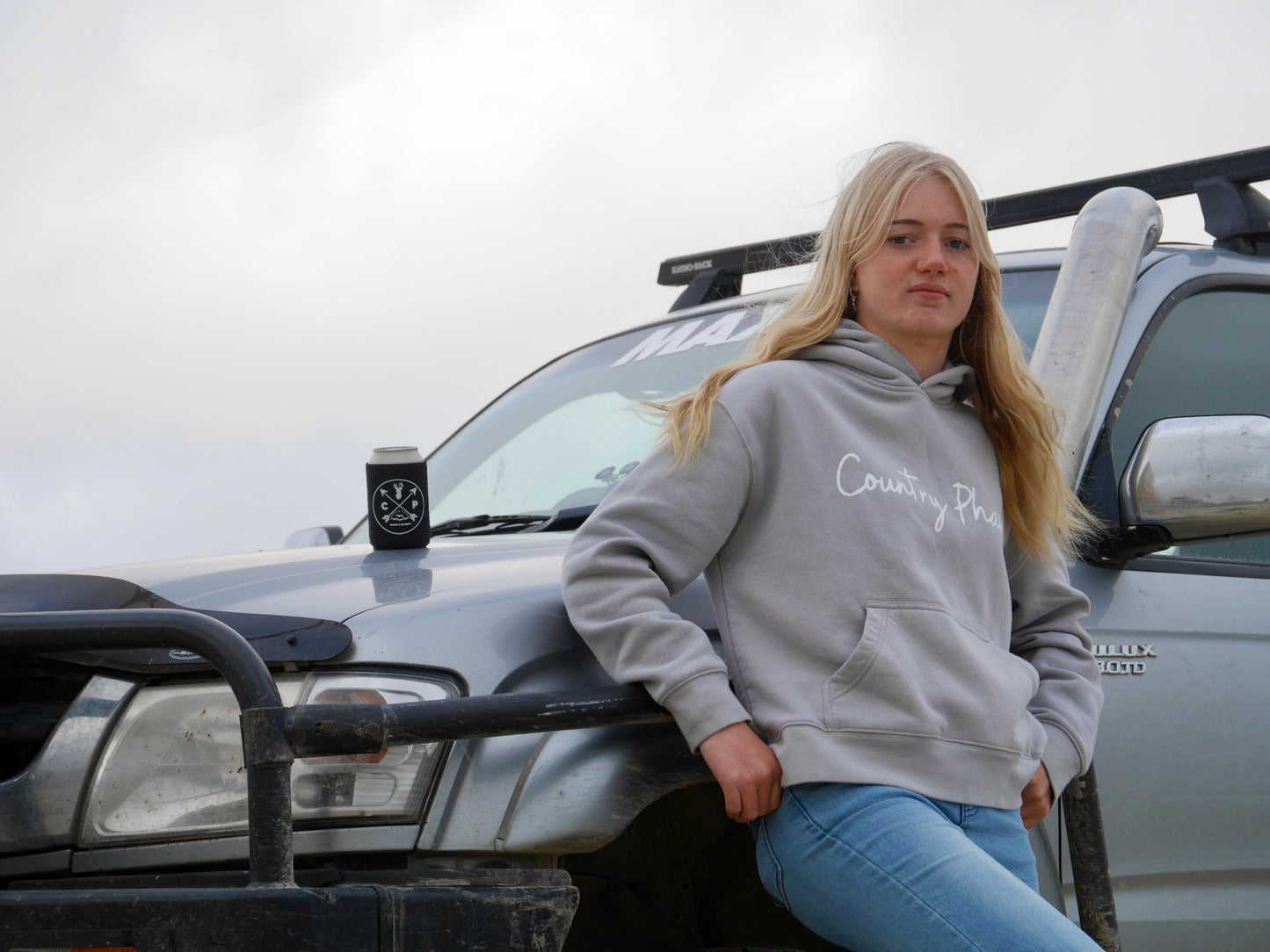 Country Phase Women’s Relaxed Simple Hoodie