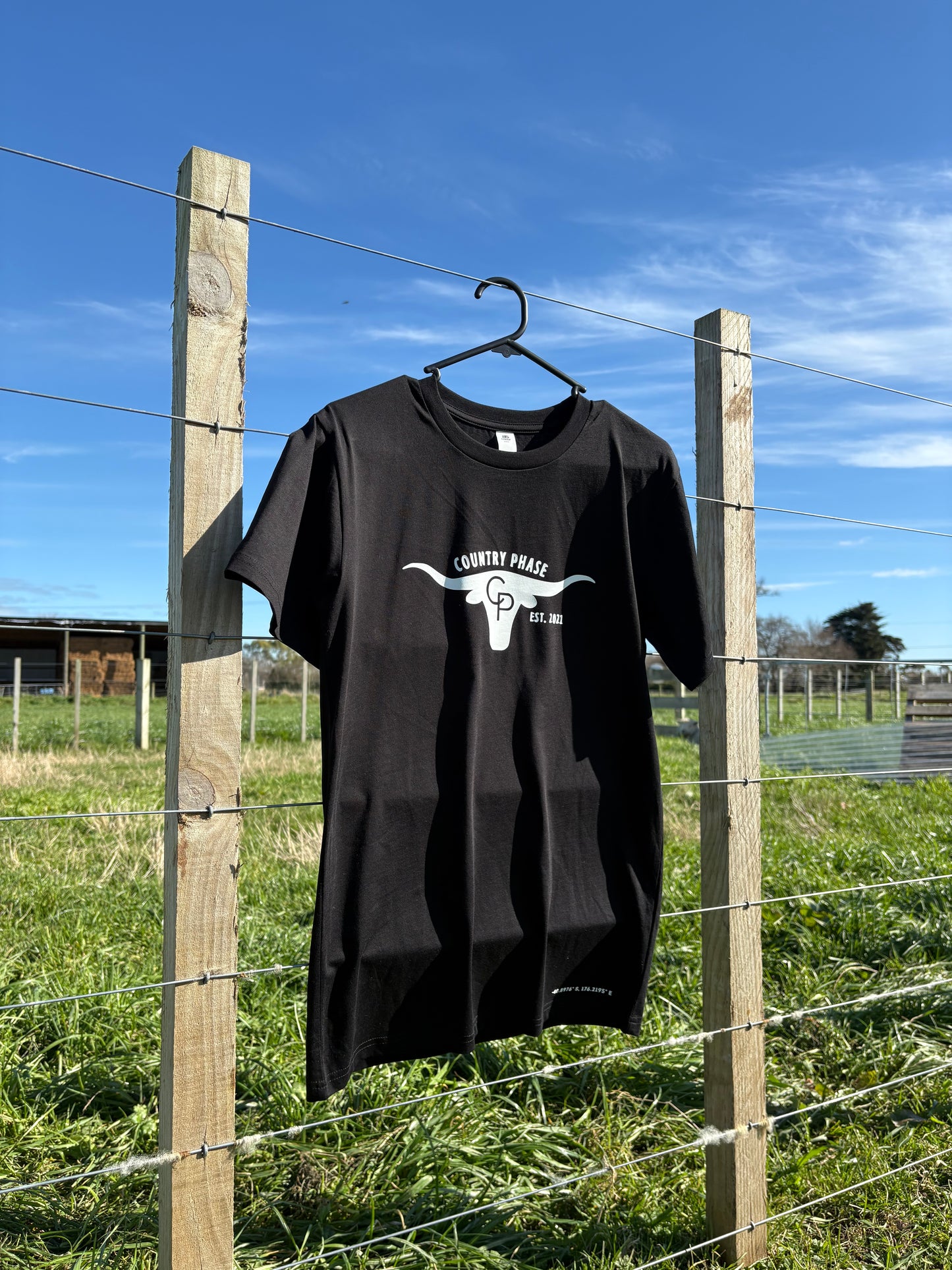Country Phase Bull Tee