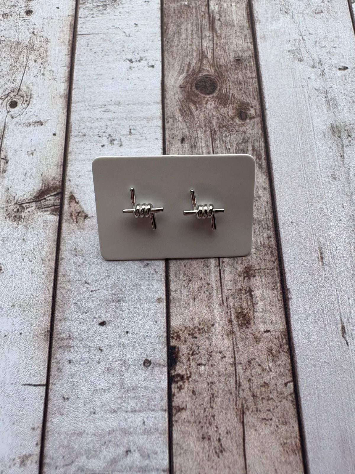 Country Phase Barbwire Earrings