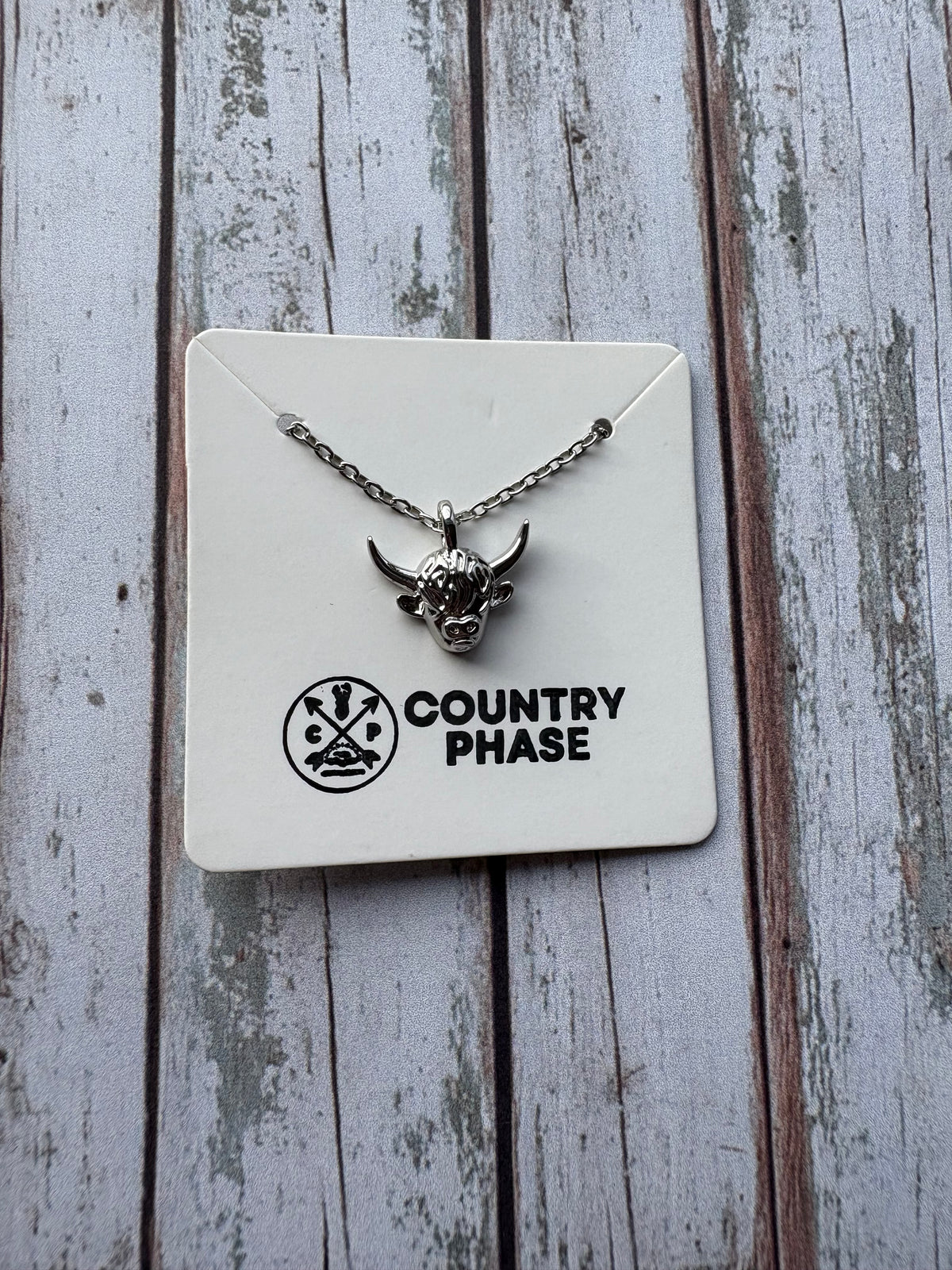 Country Phase Highland Cow Necklace