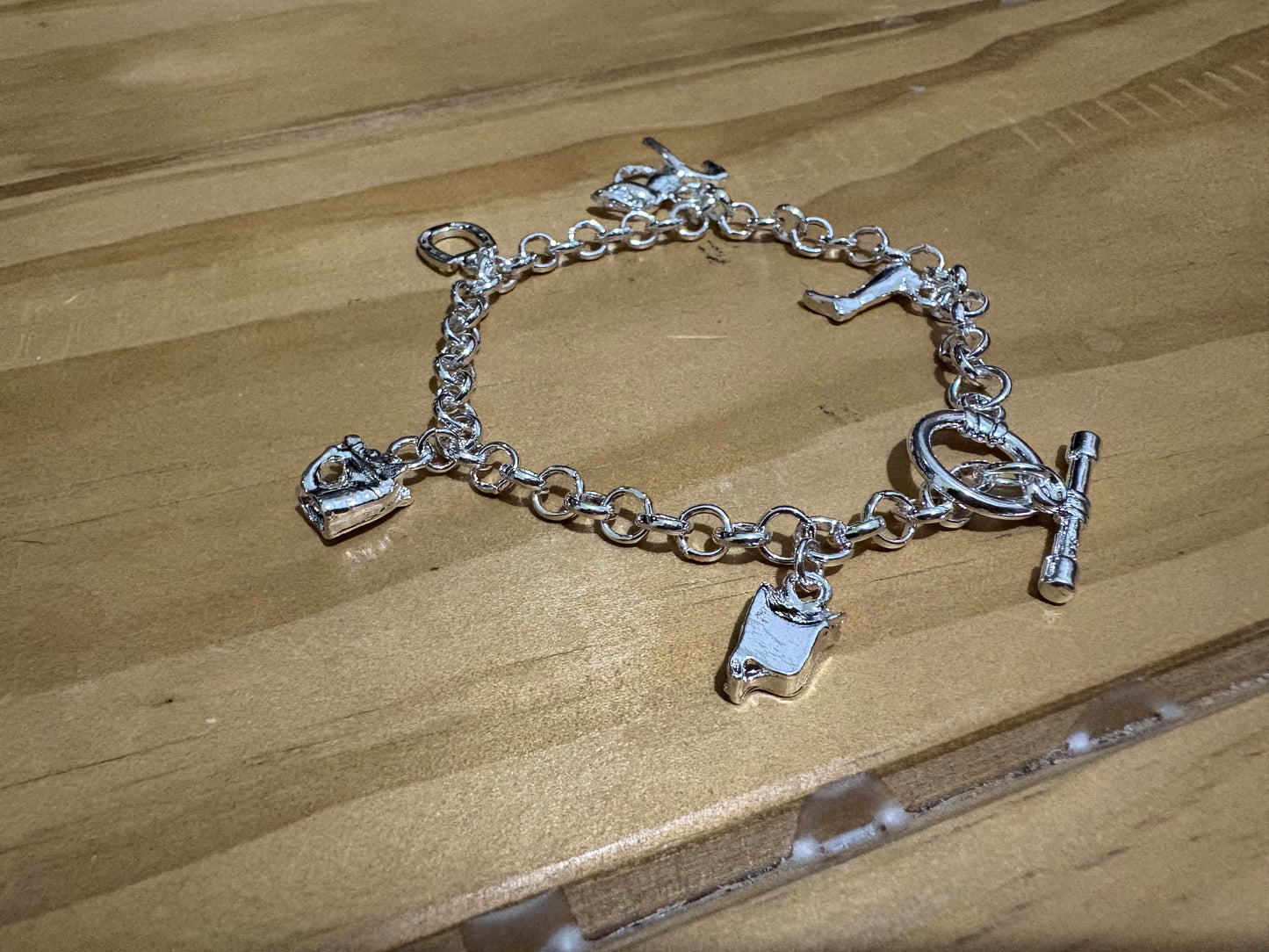 Country Phase Charm Bracelet
