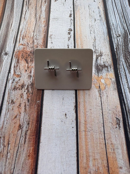 Country Phase Barbwire Earrings