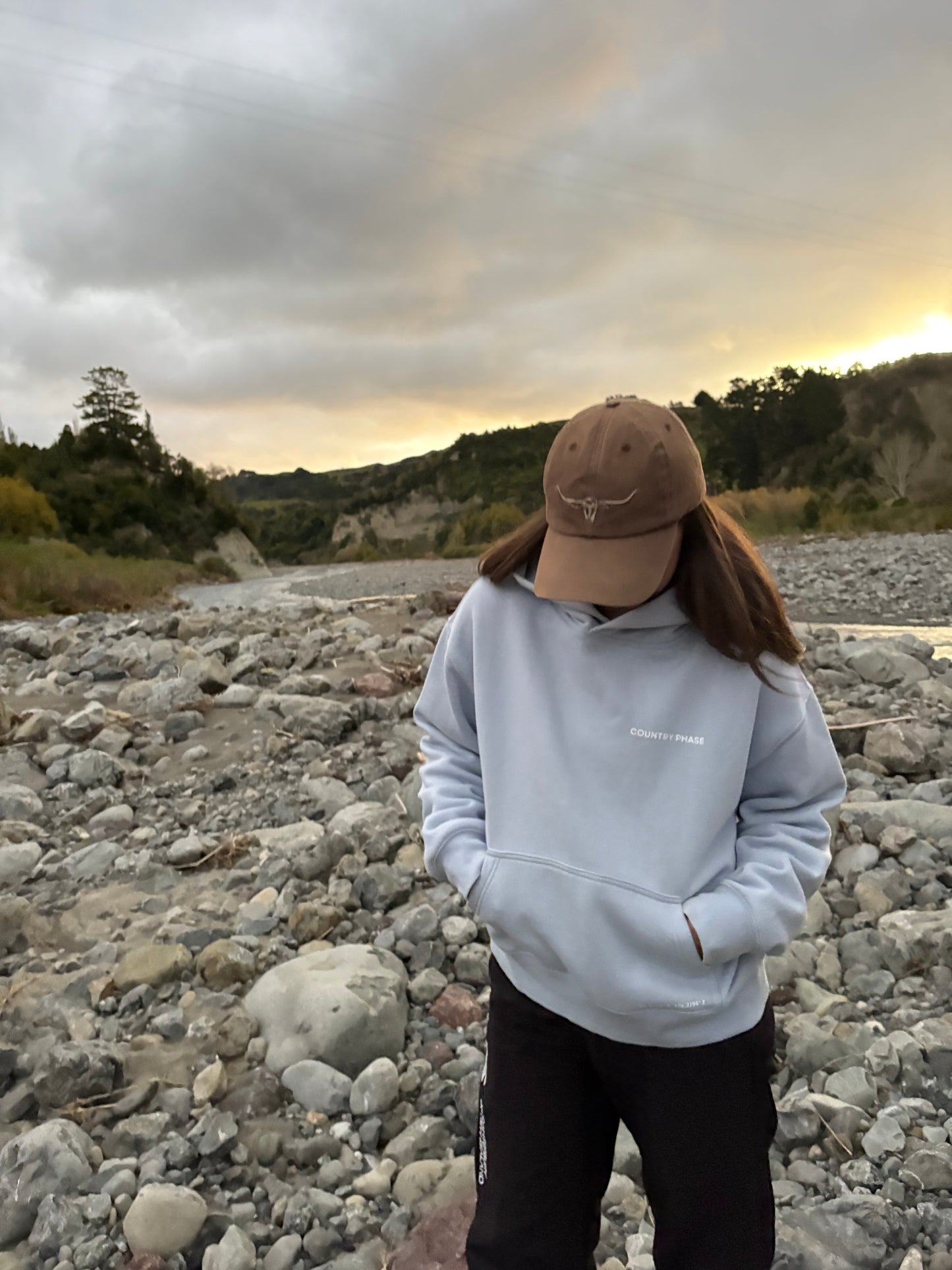 Country Phase Women’s Relaxed Basic Hoodie