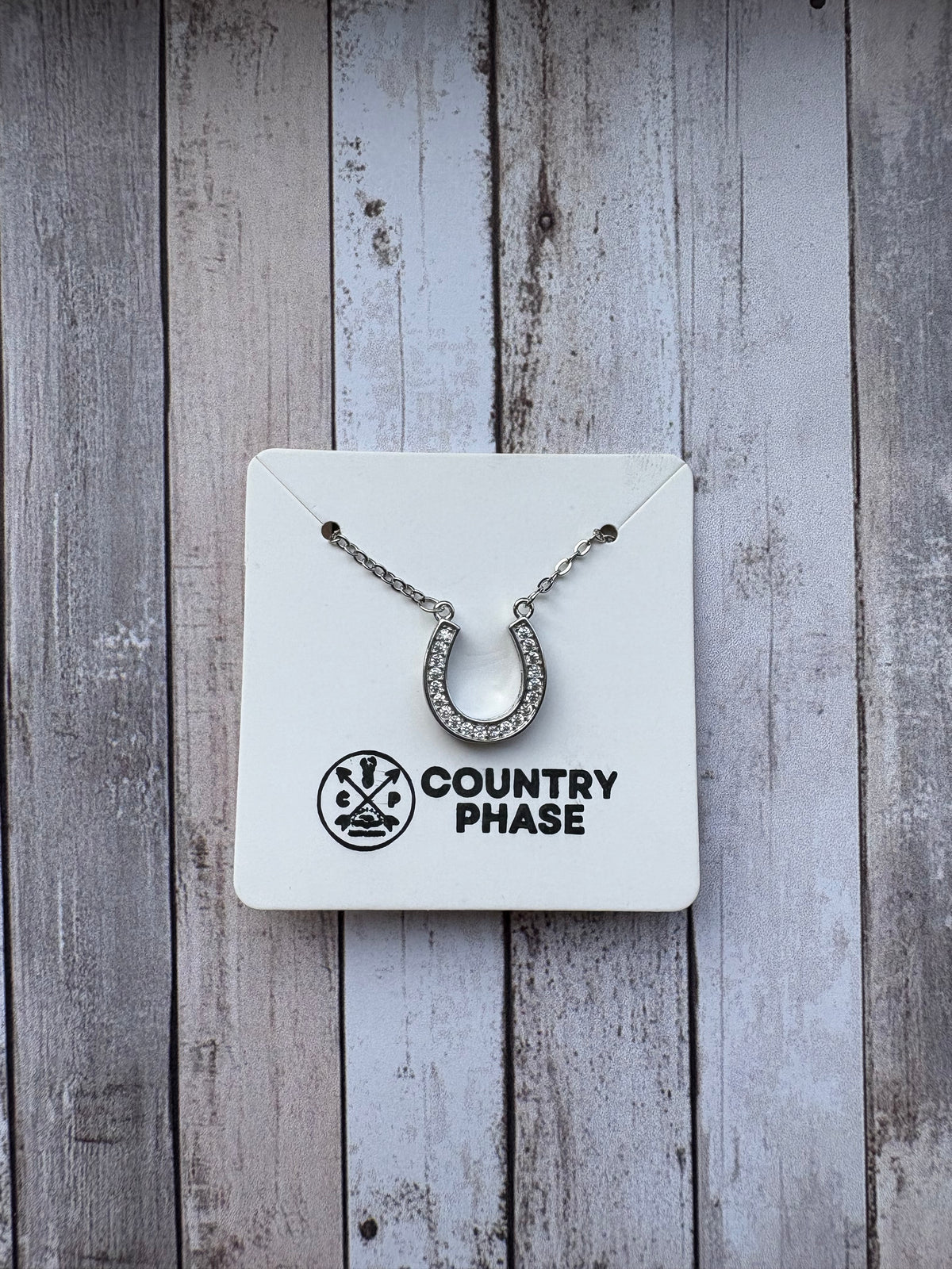 Country Phase Horseshoe Necklace